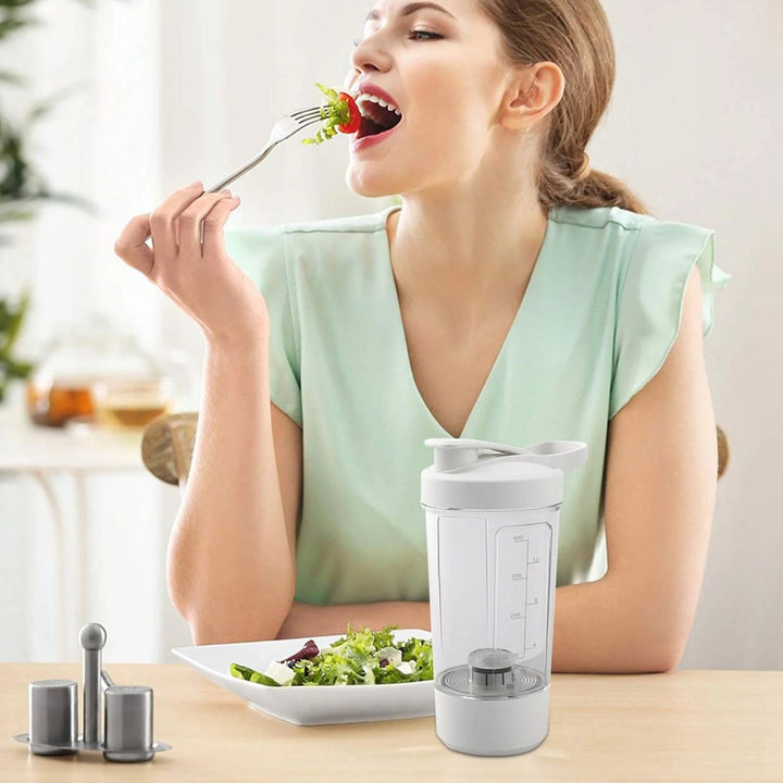 KM Signee Water Bottle Electric Protein Shaker Bottle – Rechargeable & High-Speed Blending