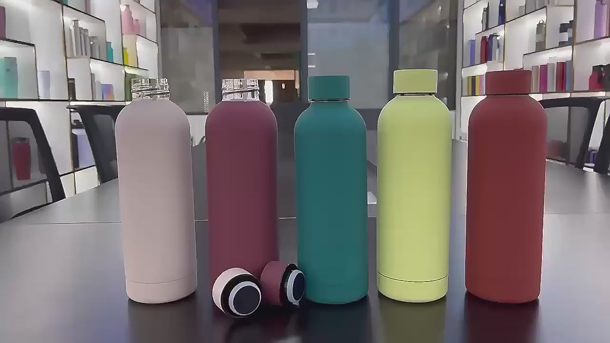 Epic Edge 500ml insulated stainless steel bottle with cover – video